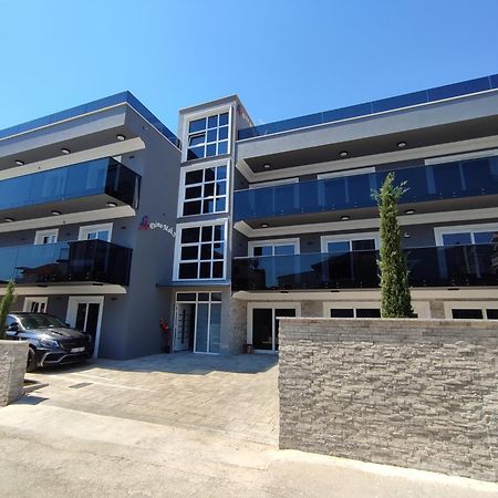 Luxury Apartments-La Dino Maky Vodice Eksteriør billede
