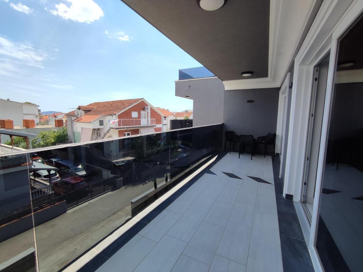 Luxury Apartments-La Dino Maky Vodice Eksteriør billede