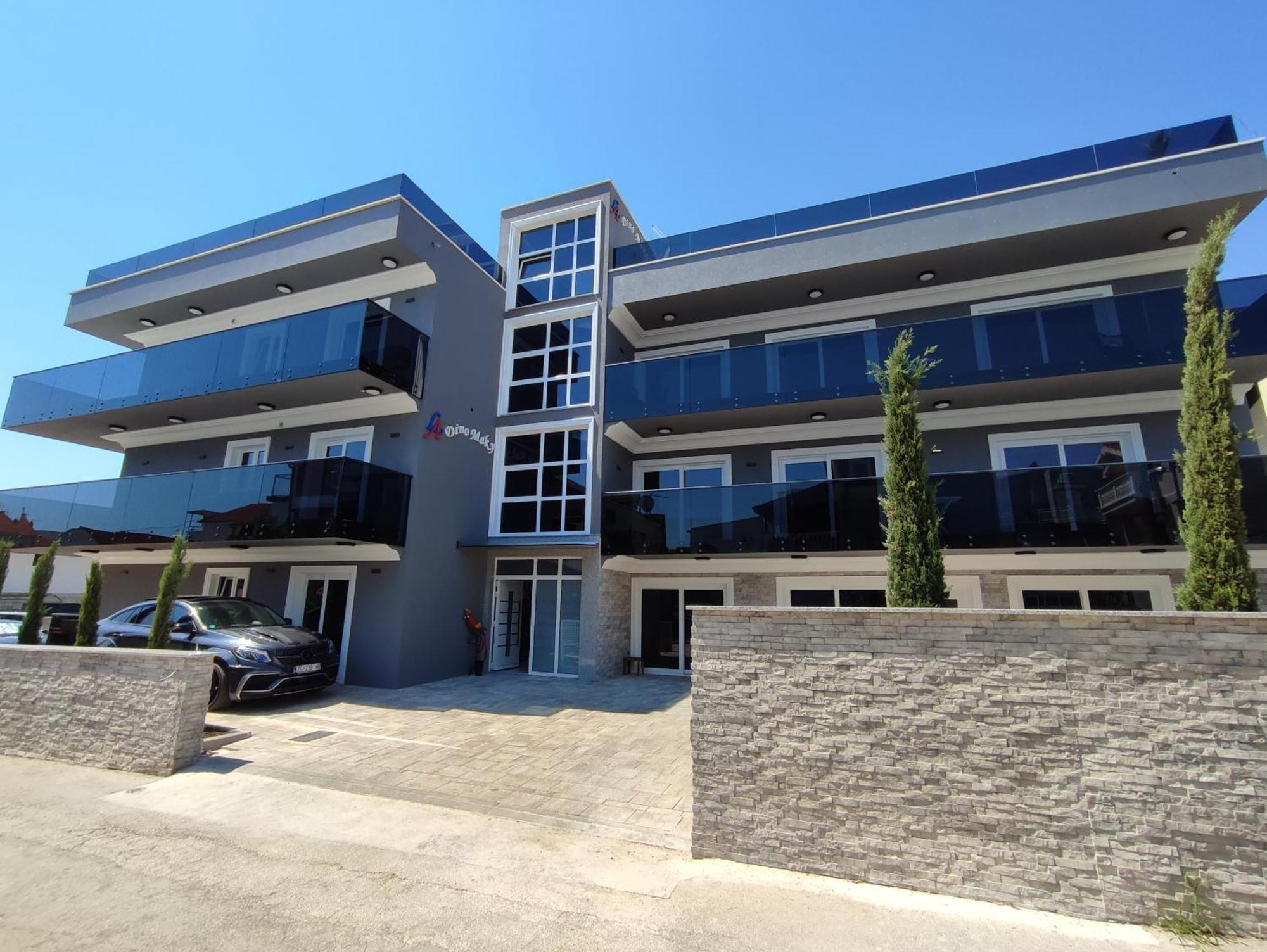 Luxury Apartments-La Dino Maky Vodice Eksteriør billede